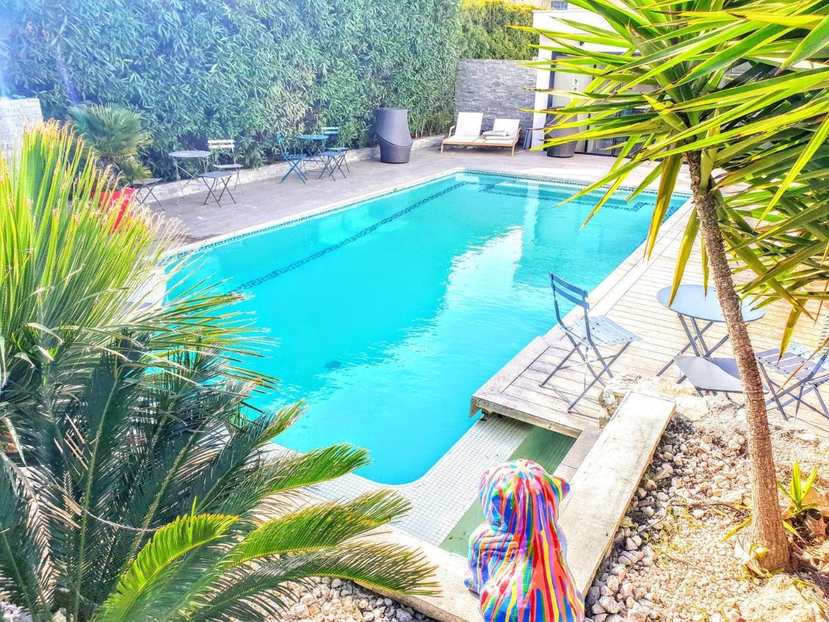La Villa Blanche 滨海萨纳里 外观 照片