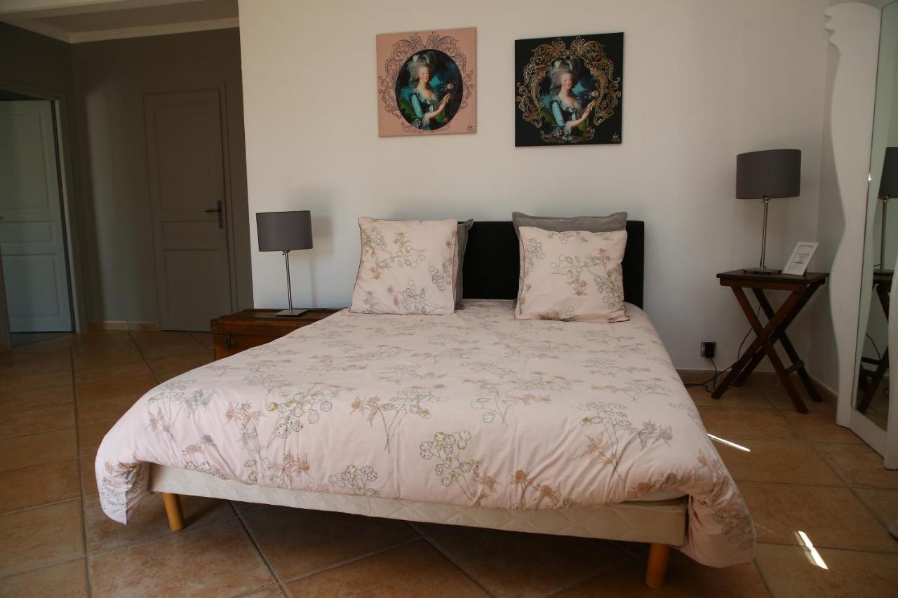 La Villa Blanche 滨海萨纳里 外观 照片